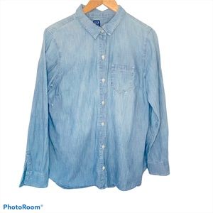 Gap Chambray button up blouse Denim Large